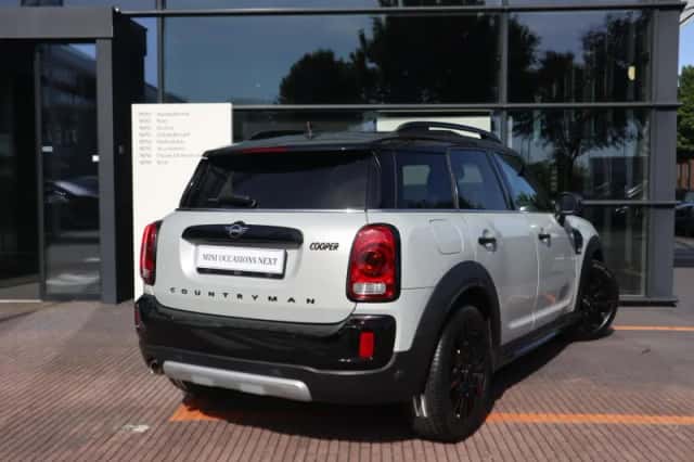MINI Countryman (2020) thumbnail 2