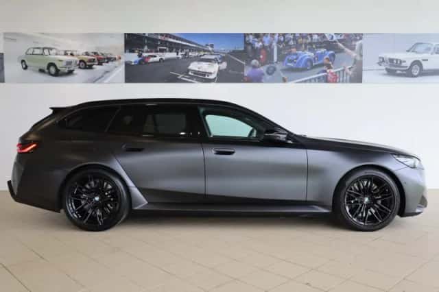 BMW 5-Serie (2025) thumbnail 2