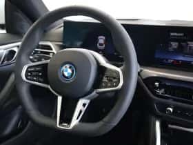 BMW i4 (2026) thumbnail 11