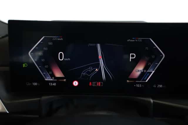 BMW i4 (2026) thumbnail 13