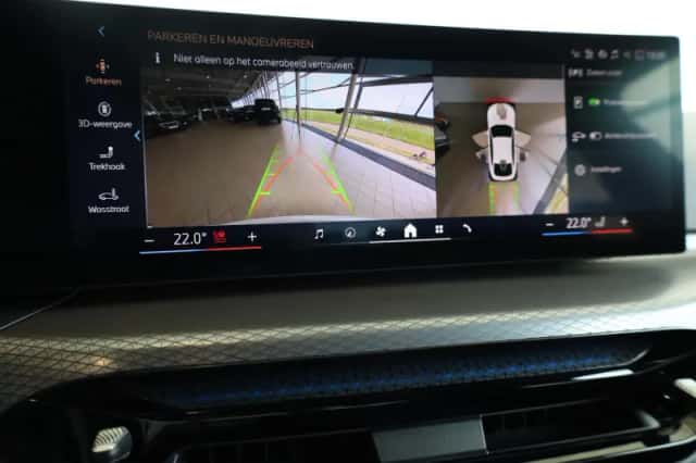 BMW i4 (2026) thumbnail 16