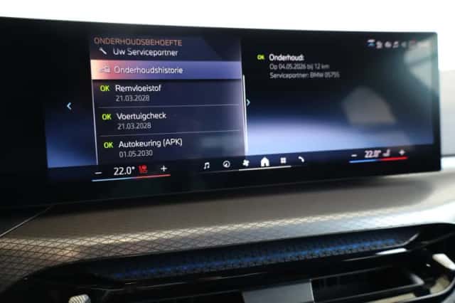 BMW i4 (2026) thumbnail 18