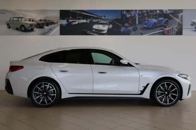 BMW i4 (2026) thumbnail 3