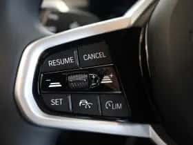 BMW i4 (2026) thumbnail 24