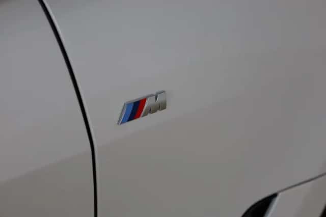 BMW i4 (2026) thumbnail 33