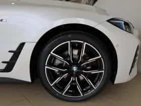 BMW i4 (2026) thumbnail 6