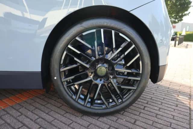 MINI Cooper (2026) thumbnail 3