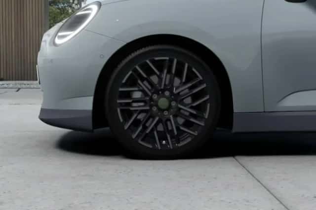 MINI Cooper (2026) thumbnail 3