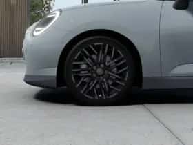 MINI Cooper (2026) thumbnail 3