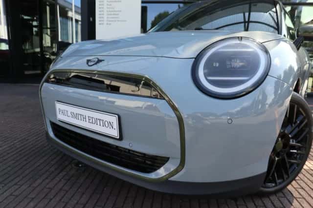 MINI Cooper (2026) thumbnail 6