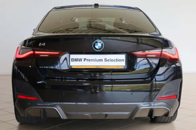 BMW i4 (2024) thumbnail 6