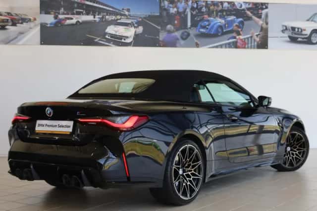 BMW M4 (2022) thumbnail 3