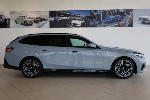BMW 5-Serie (2025) thumbnail 3