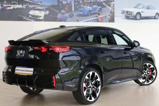 BMW X2 (2025) thumbnail 2