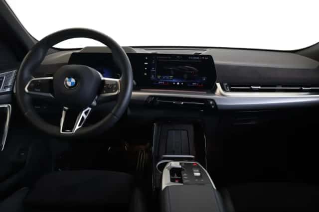 BMW X2 (2025) thumbnail 11