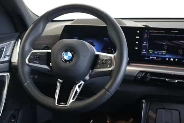 BMW X2 (2025) thumbnail 12
