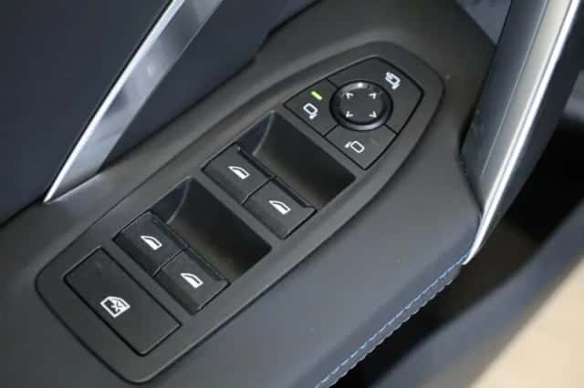 BMW X2 (2025) thumbnail 25