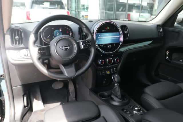 MINI Countryman (2023) thumbnail 3