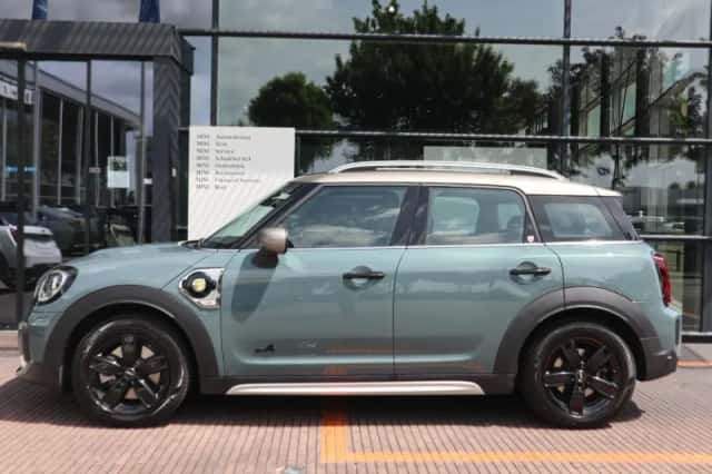MINI Countryman (2023) thumbnail 6