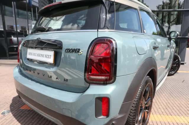 MINI Countryman (2023) thumbnail 9