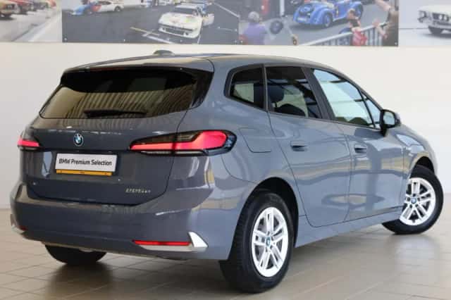 BMW 2-Serie (2023) thumbnail 2