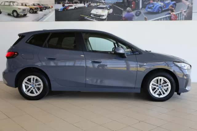 BMW 2-Serie (2023) thumbnail 3