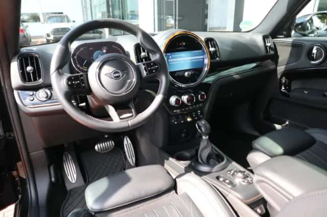 MINI Countryman (2023) thumbnail 4