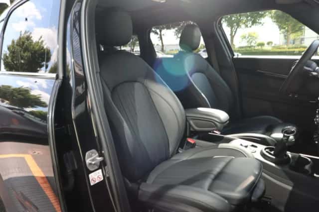 MINI Countryman (2023) thumbnail 5