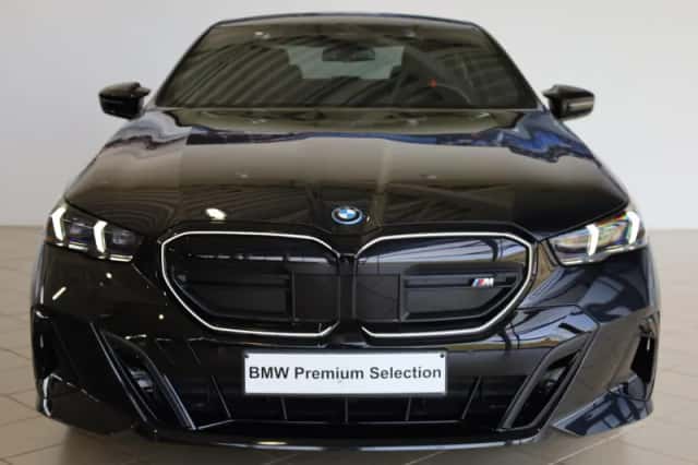 BMW i5 (2025) thumbnail 5