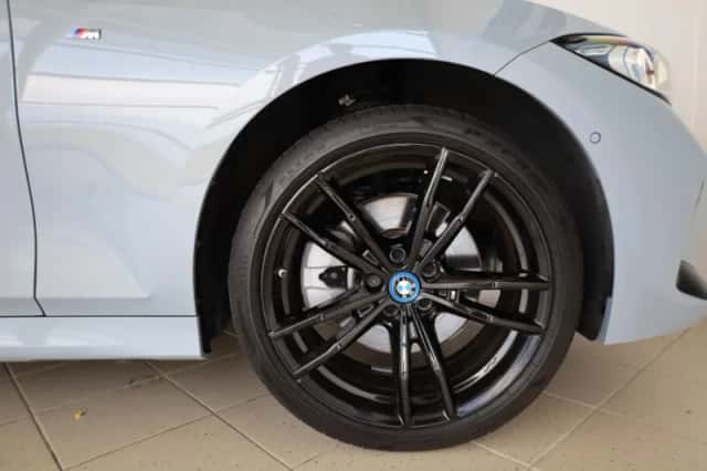BMW 3-Serie (2023) thumbnail 6