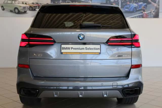 BMW X5 (2025) thumbnail 5