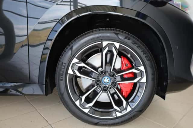 BMW X1 (2025) thumbnail 6