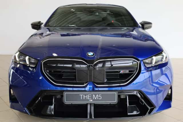 BMW M5 (2026) thumbnail 4
