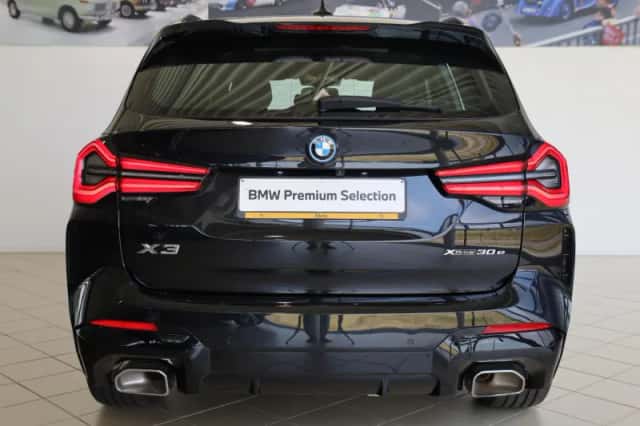 BMW X3 (2022) thumbnail 6