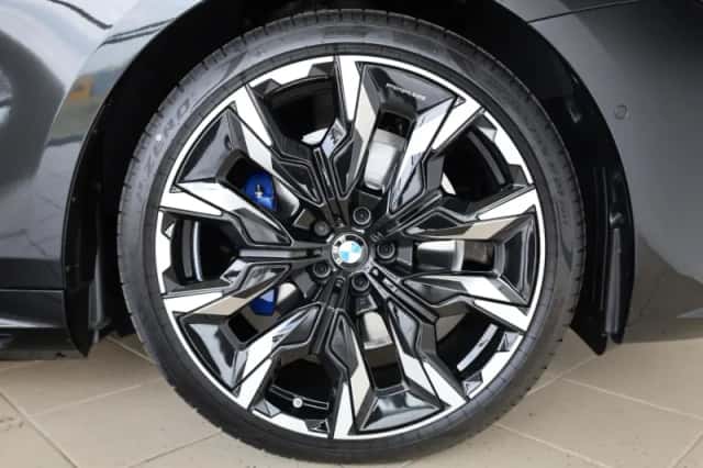 BMW 5-Serie (2026) thumbnail 6