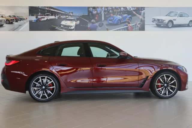 BMW 4-Serie (2023) thumbnail 3