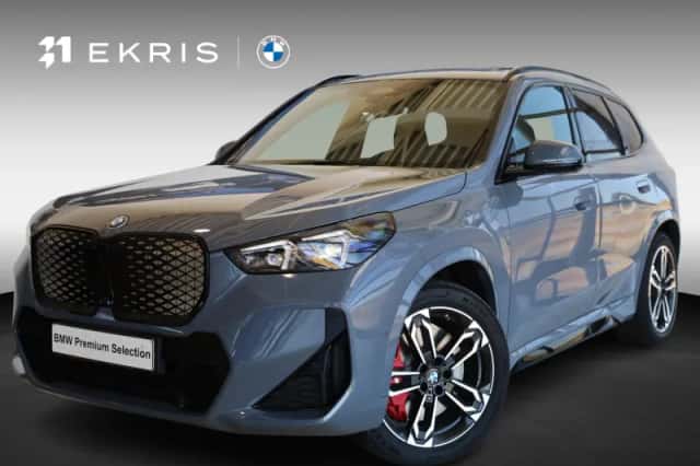BMW iX1 (2026) thumbnail 1