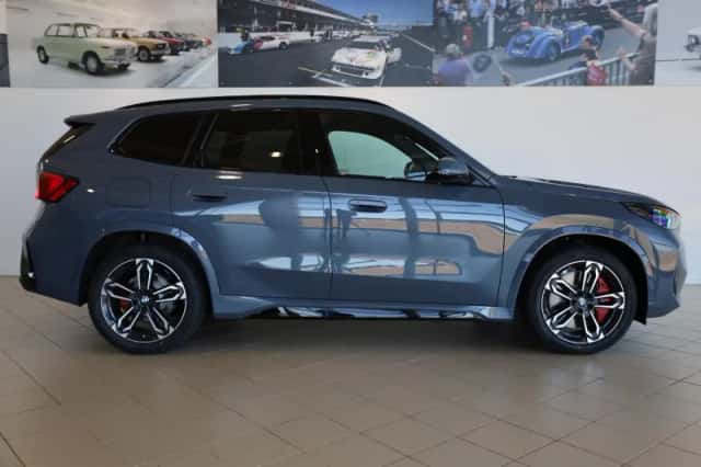BMW iX1 (2026) thumbnail 3