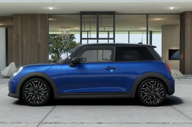 MINI Cooper (2026) thumbnail 3
