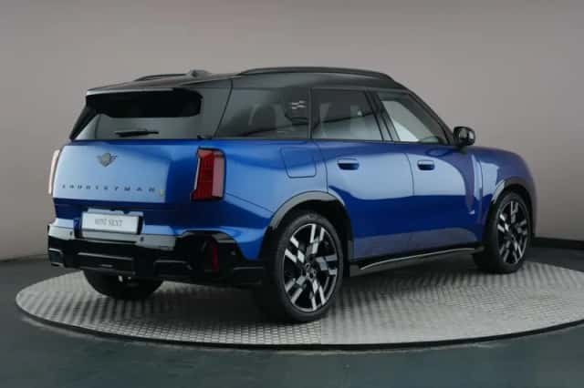 MINI Countryman (2025) thumbnail 6