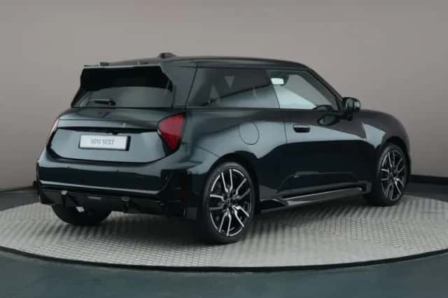 MINI Mini Electric (2026) thumbnail 2