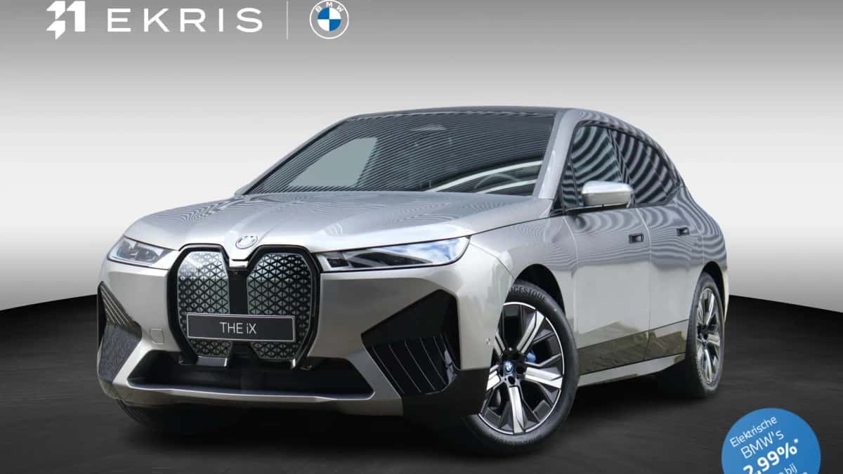 BMW iX (2026) — foto 1