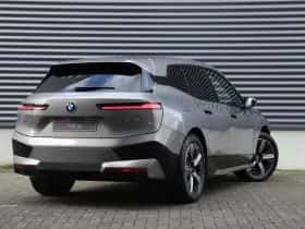 BMW iX (2026) thumbnail 2