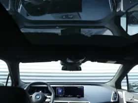 BMW iX (2026) thumbnail 32