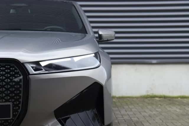 BMW iX (2026) thumbnail 34