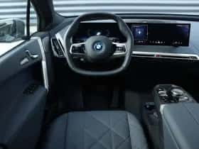 BMW iX (2026) thumbnail 9