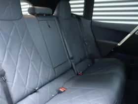 BMW iX (2026) thumbnail 10