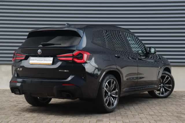 BMW X3 (2023) thumbnail 2
