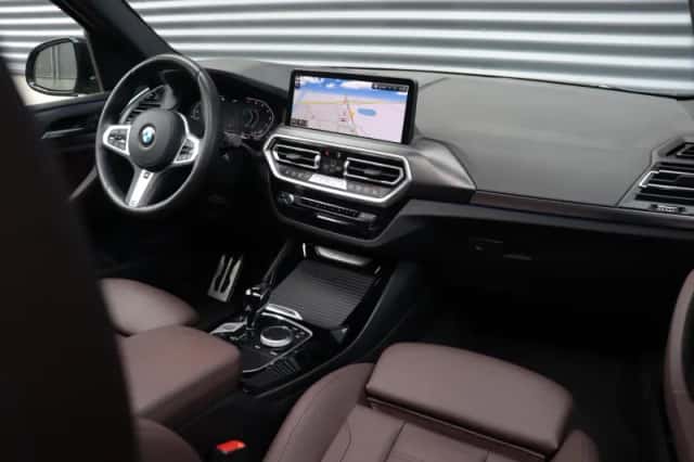 BMW X3 (2023) thumbnail 17