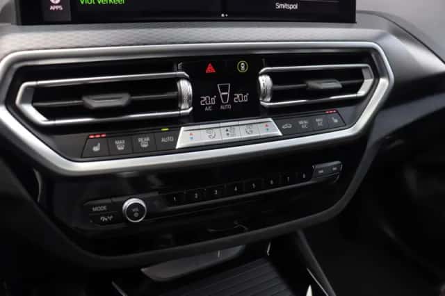BMW X3 (2023) thumbnail 27